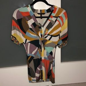 BCBG colorful short sleeve tee